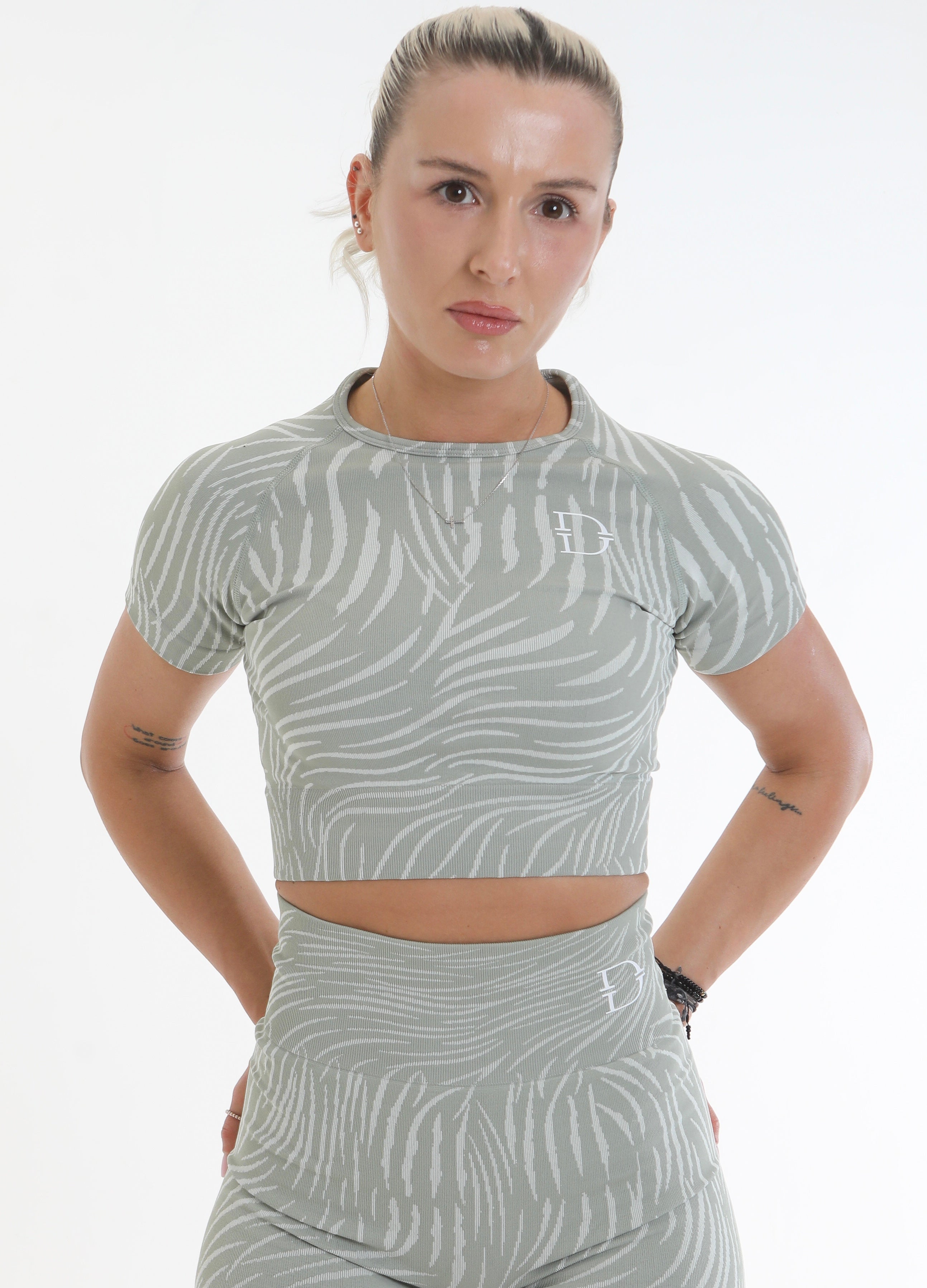 Debonair Active Printed Short Sleeve top