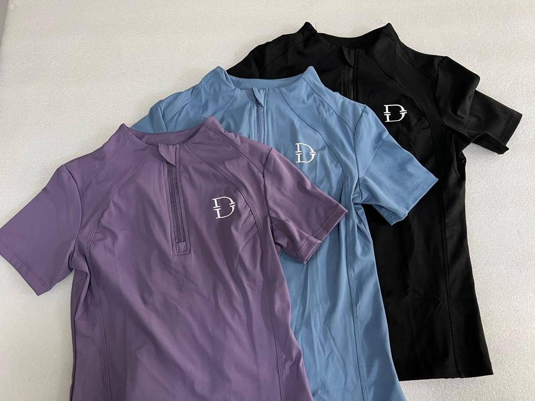 Women’s Slim Fit 3/4 Zip Top