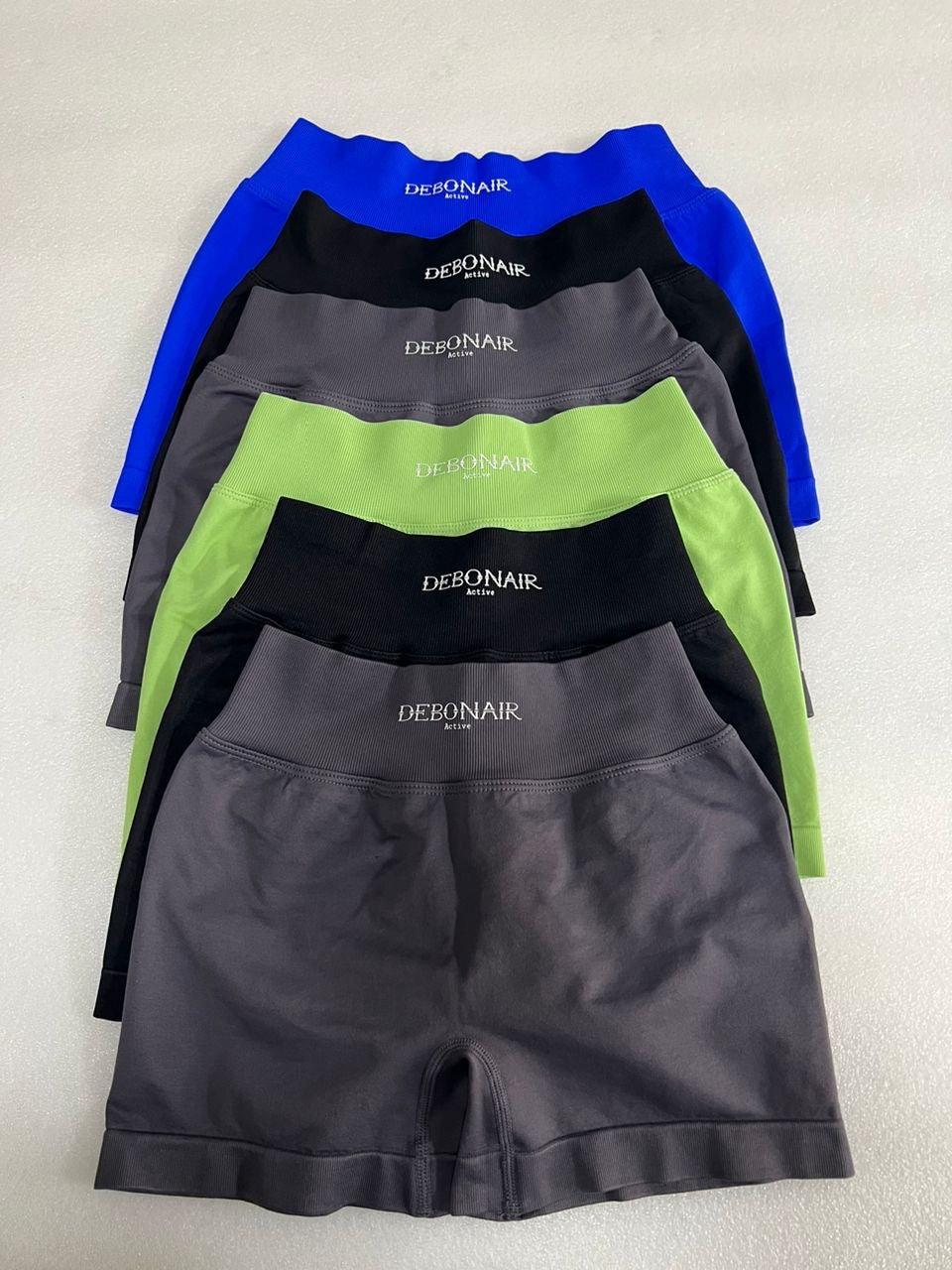 V Back Seamless Shorts