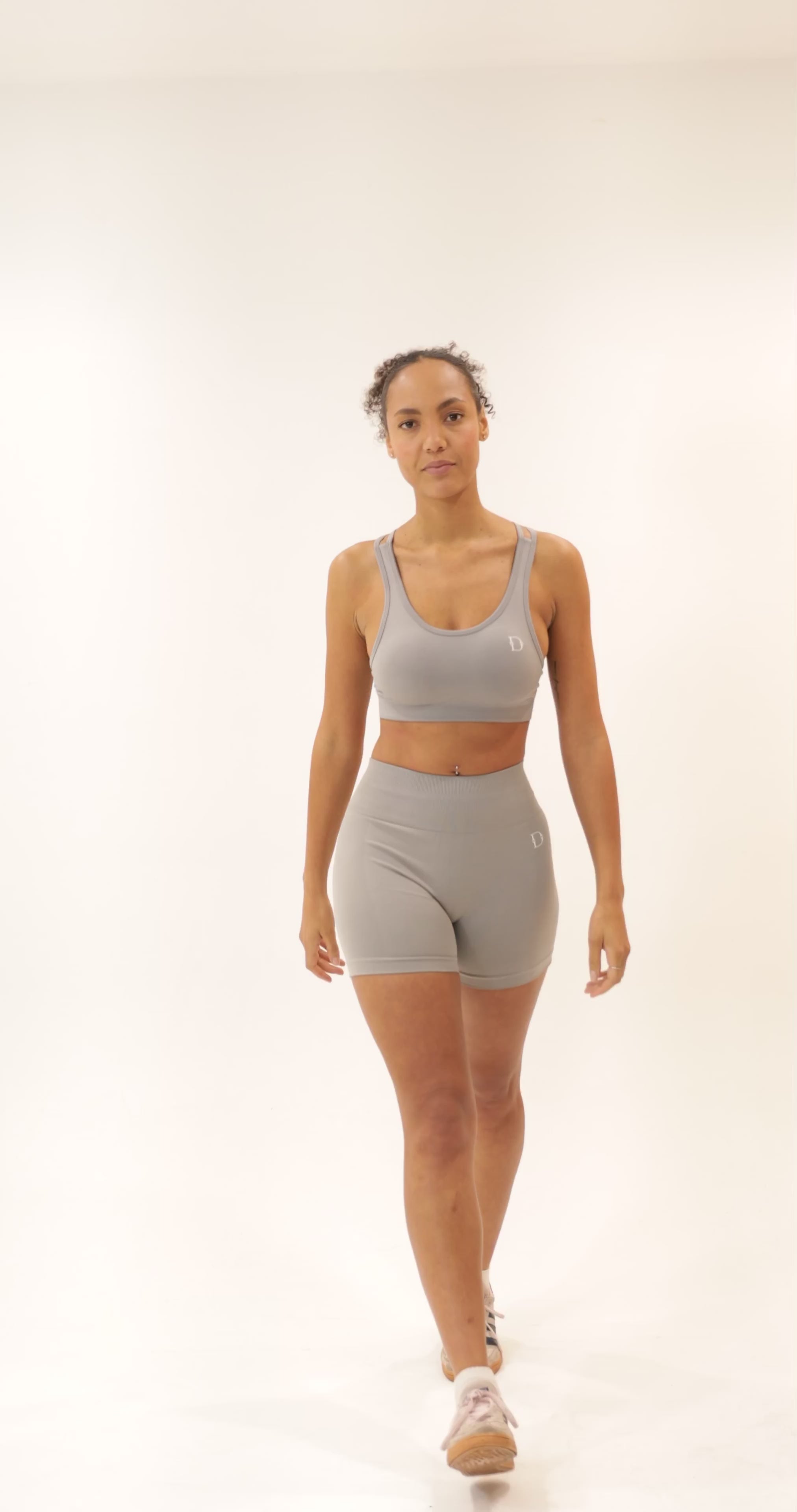 Cross back Seamless Bra